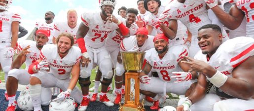 Houston Cougars Win Bayou Bucket 2018